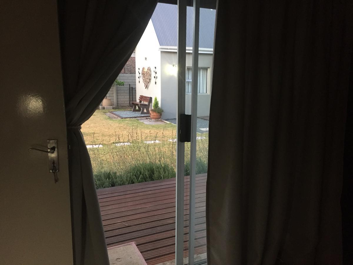 Tranquil House B&B @ 1 College Ave クイーンズタウン エクステリア 写真