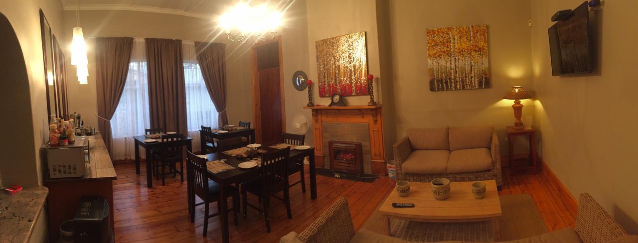 Tranquil House B&B @ 1 College Ave クイーンズタウン エクステリア 写真